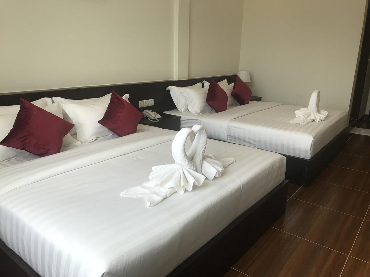 Apple Hotel Two - Near Phnom Penh Airport Kültér fotó